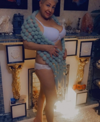 Анкета проститутки Карина - город Калиновская, 57 лет, №45